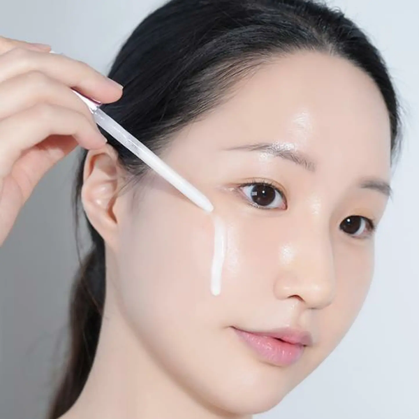 BIOHEAL BOH Probioderm Collagen Tightening Capsule Sun Serum, 50ml - detaliu textură K-Beauty | SkinCare Korea